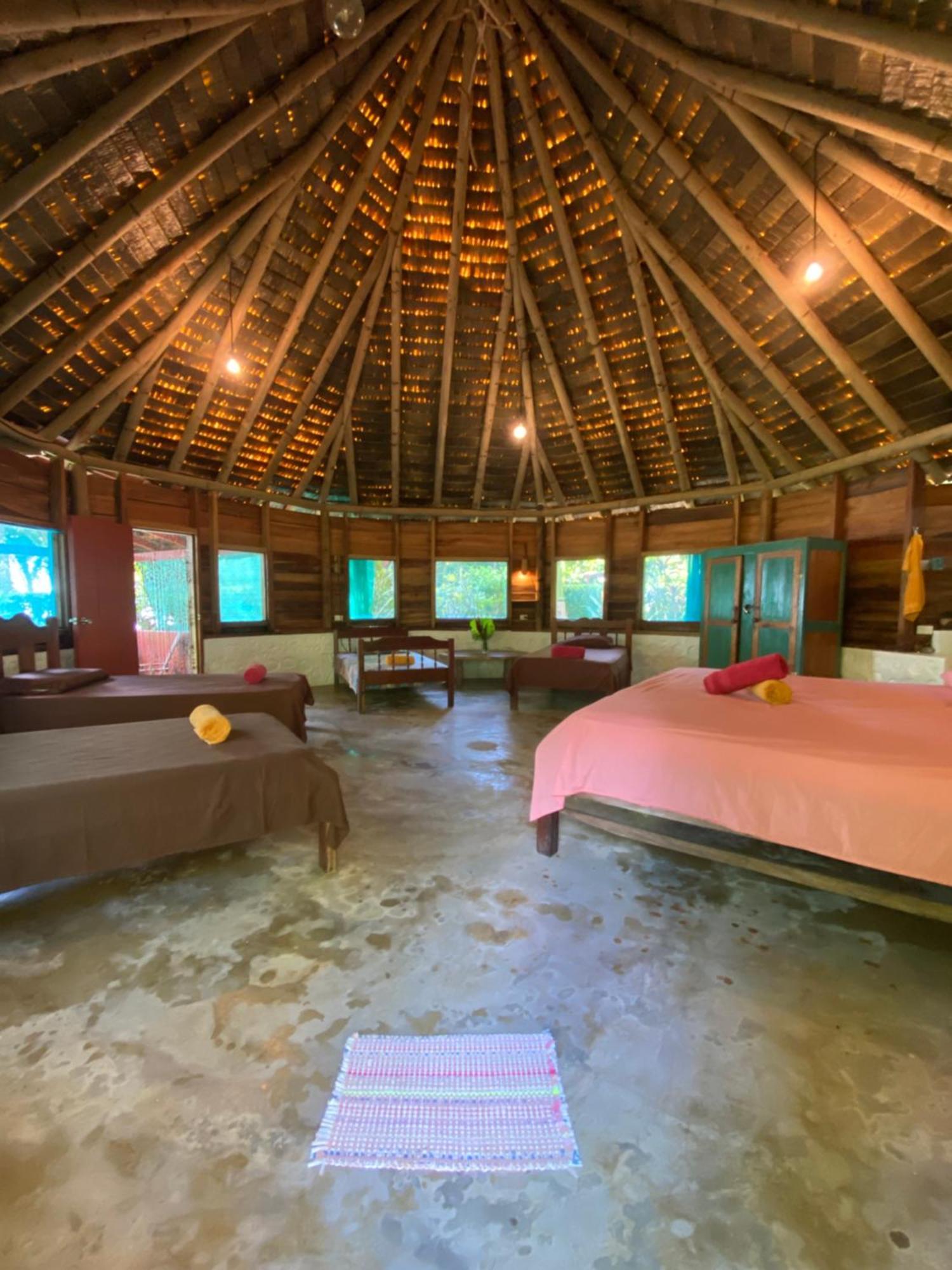 Rancho Burica Hotel Pavones  Exterior photo